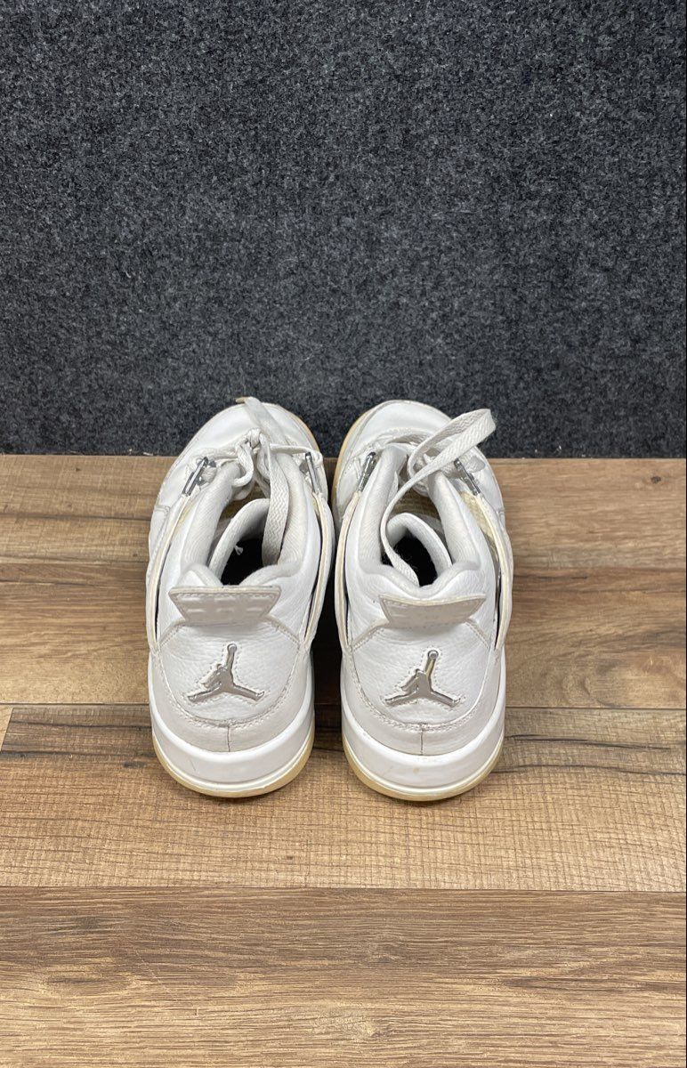 Nike Air Jordan 4 Retro Pure Money Y2K White Silver Youth Size 5.5Y