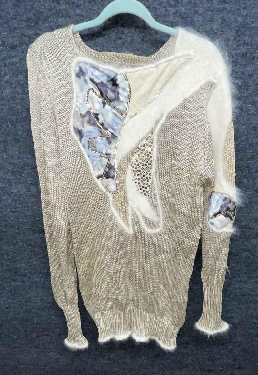 Vintage 80s Angora Blend Sequin Applique Metallic Gold Knit Sweater Sz L/XL
