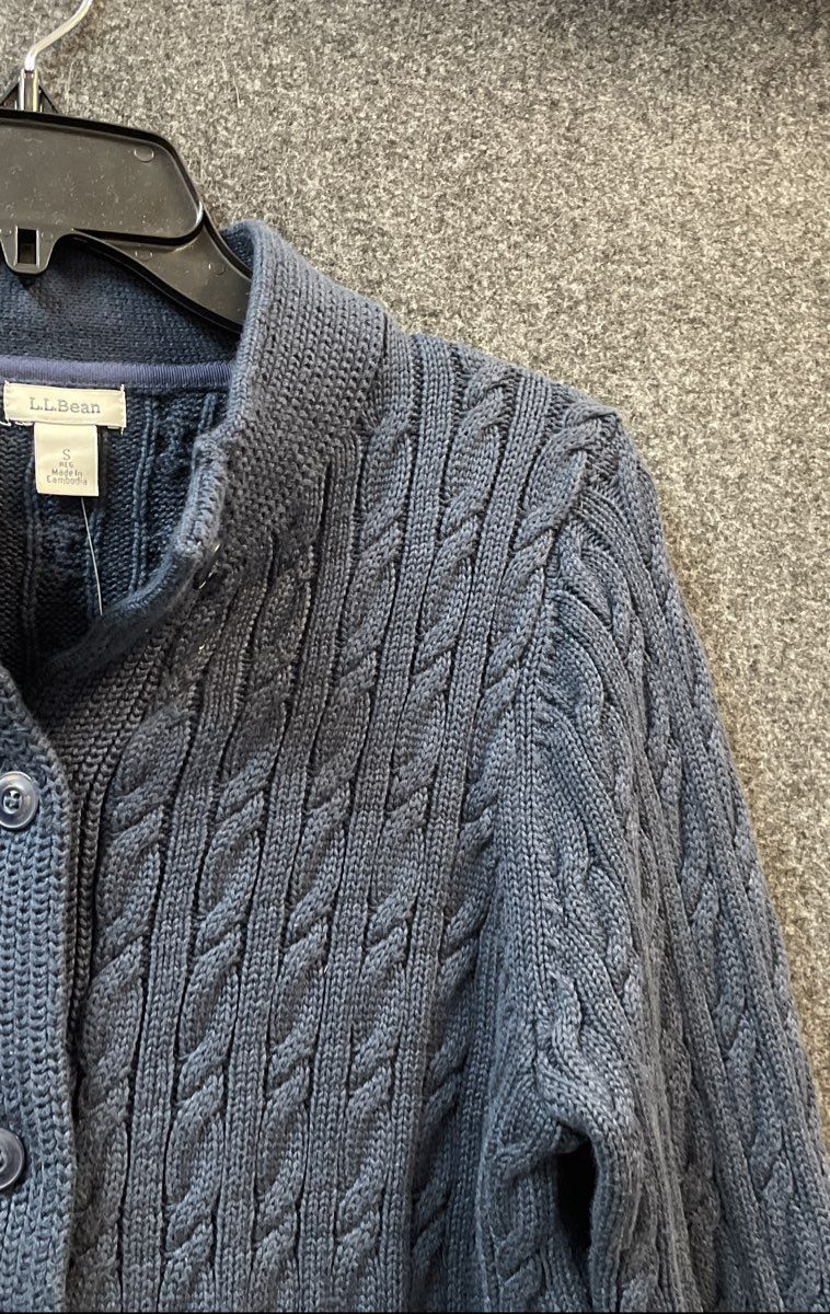 L.L. Bean Women's Navy Blue Double L Cable Knit Button Front Cardigan NWT Sz S