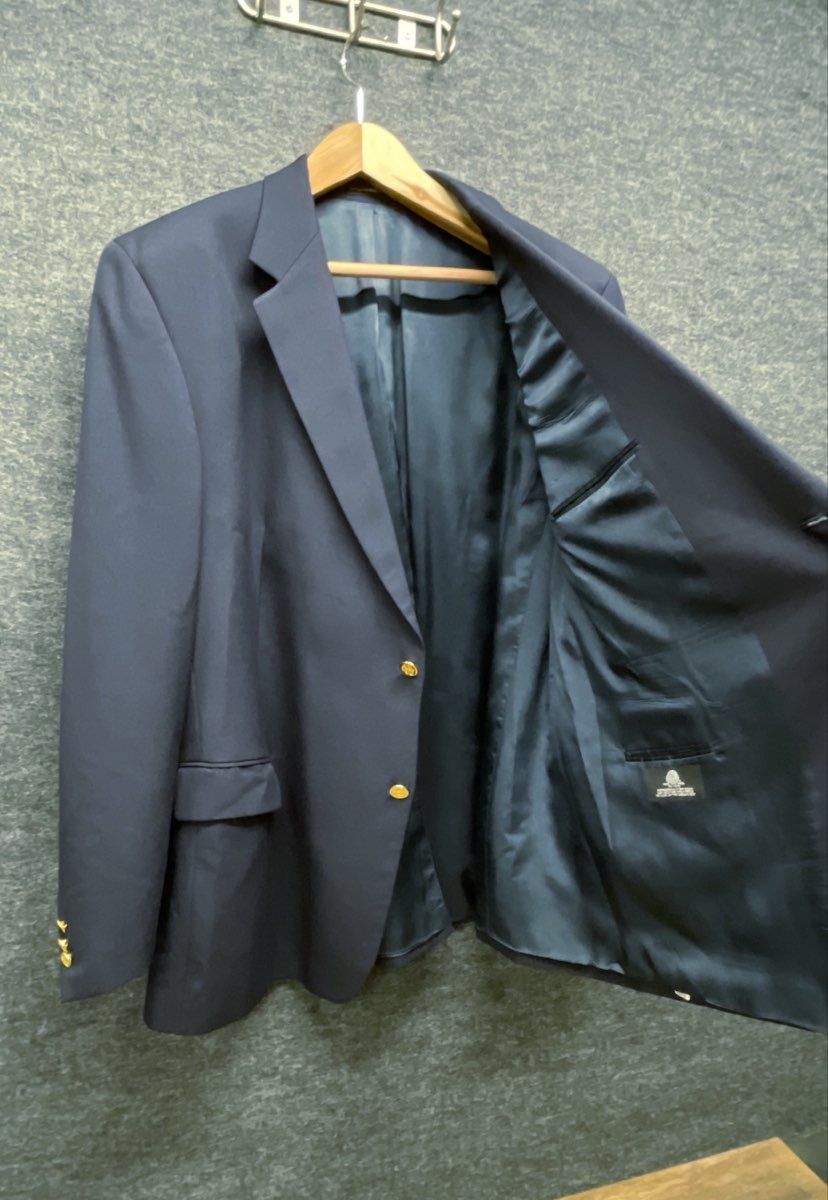 Botany 500 Men's Navy Blue Virgin Wool Blazer Sport Coat Gold Buttons Sz 50L