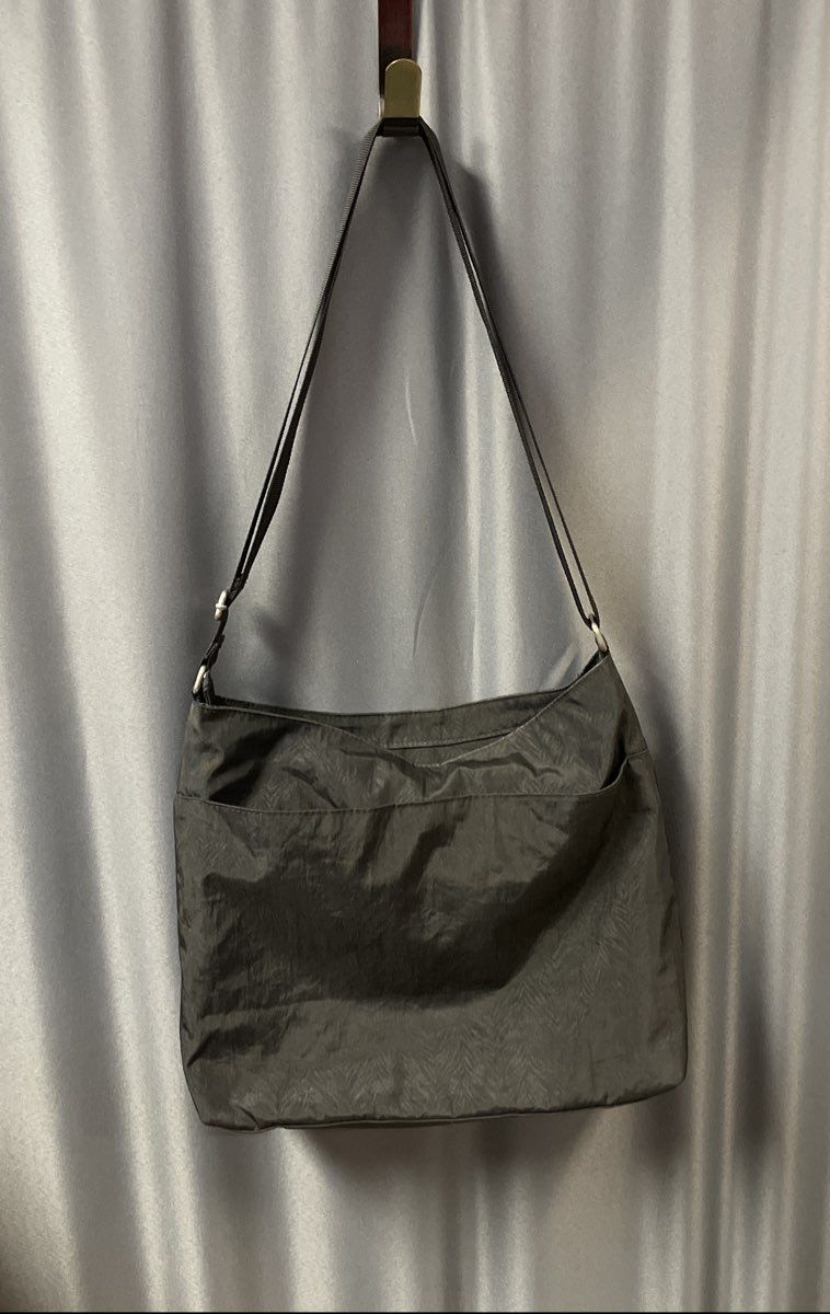 Baggallini Black Patterned Nylon Shoulder Crossbody Bag Medium Silver Hardware
