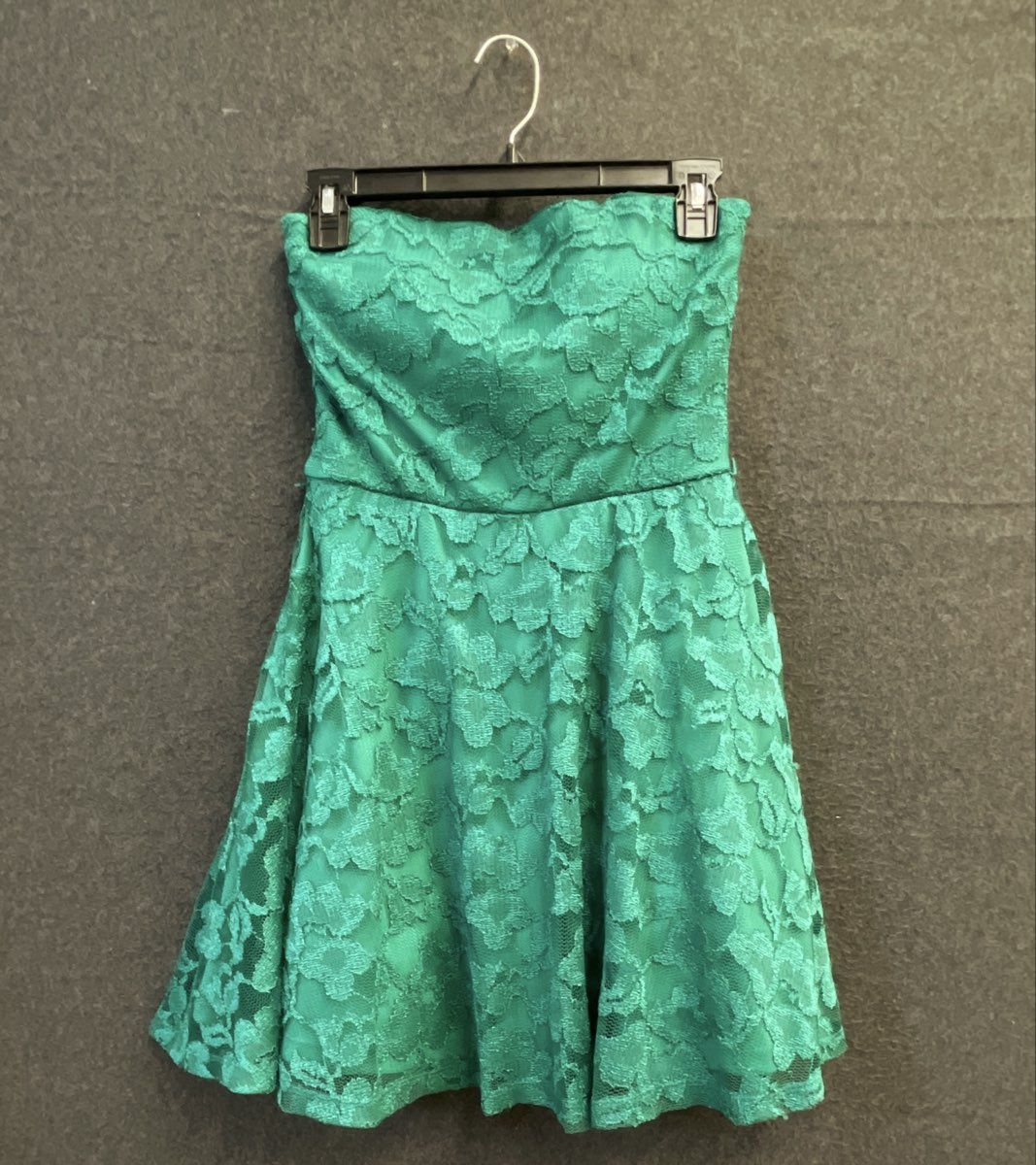 Lily Rose Women's Strapless Emerald Green Floral Lace Dress Size M NWT