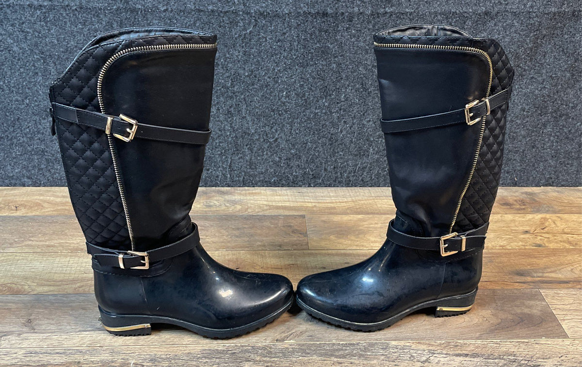First Sight Black Quilted Back Zipper Rain Boots Women's Size 7.5