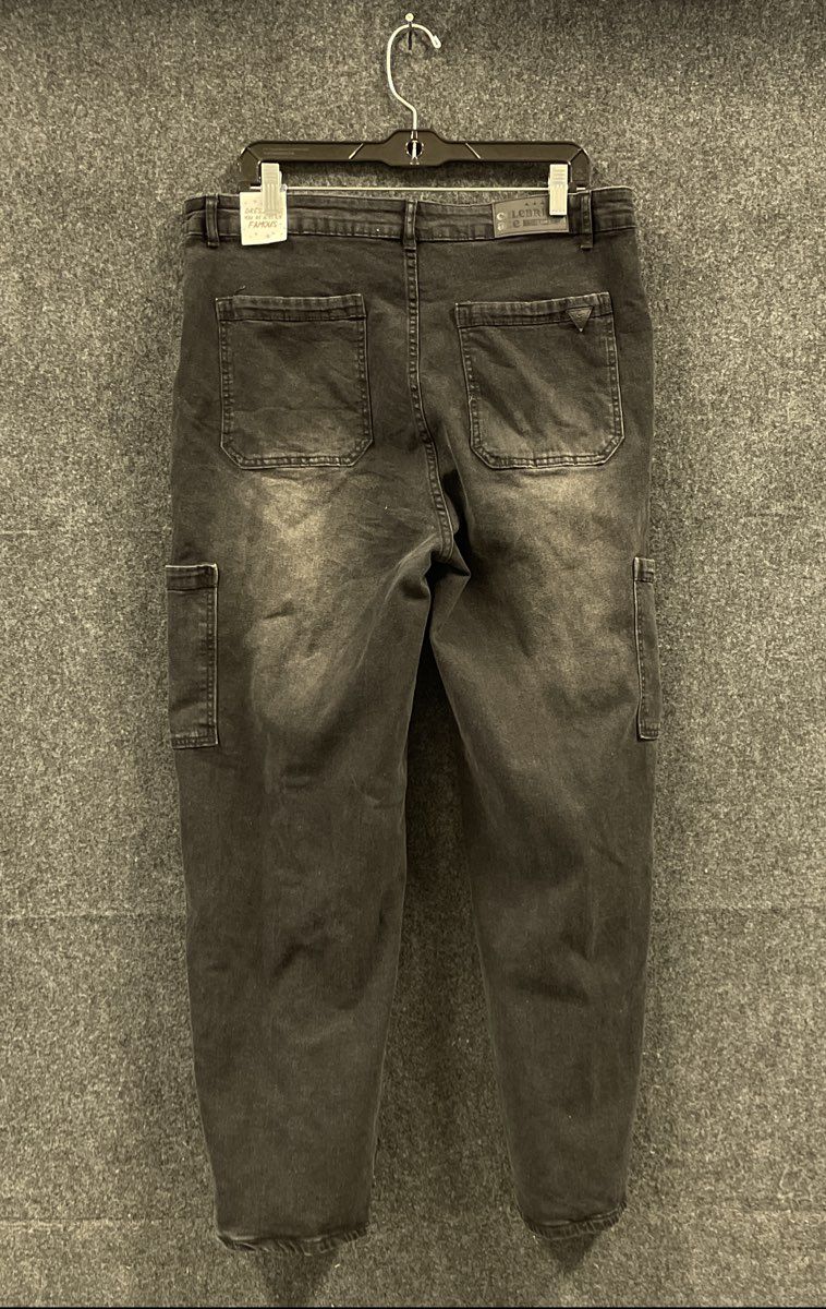 Celebrity Pink Women's Ace 90s Straight High Rise Grey Cargo Jeans Sz 18 NWT