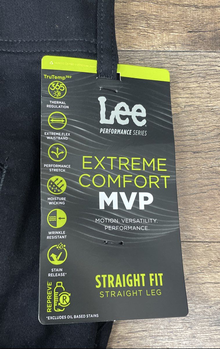 Lee Men's Black Extreme Comfort MVP Performance Straight Fit Pants 34x29 NWT