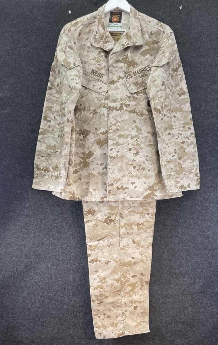 US Marine Corps Men's Desert MARPAT MCCUU Combat Uniform Set Med-Reg Buzz Off