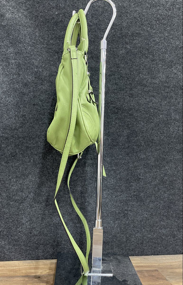Simply Vera Vera Wang Green Leather Satchel Crossbody Handbag Silver Hardware