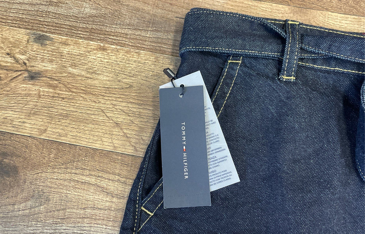 Tommy Hilfiger Women's Rinse Rigid High Waist Tie Belt Denim Shorts NWT Sz 12