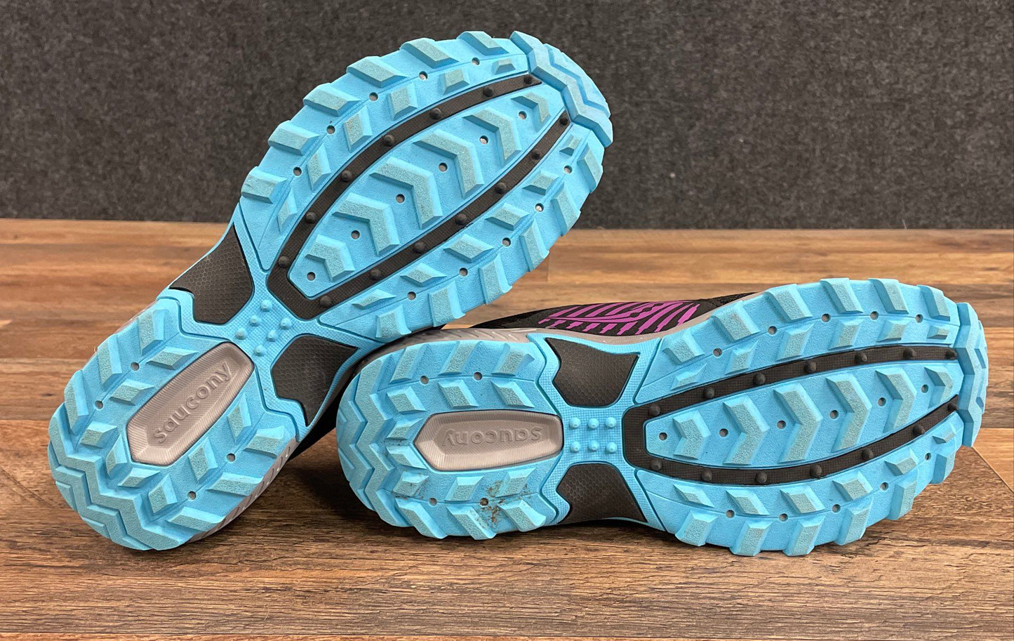 Saucony Excursion TR15 Black Purple Blue Women's Trail Running Shoes Size 8.5