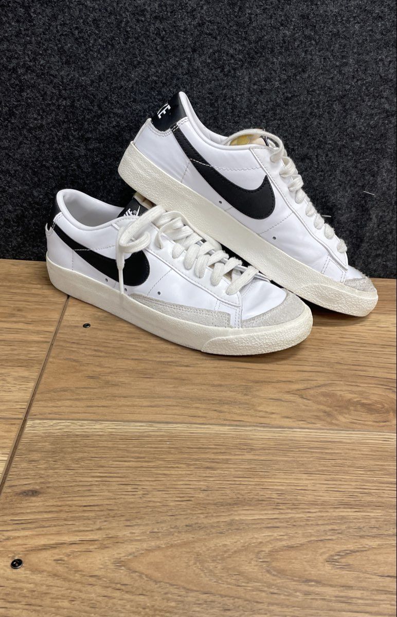 Nike Blazer Low '77 White Black Sail Women's Lifestyle Sneakers Size 7.5