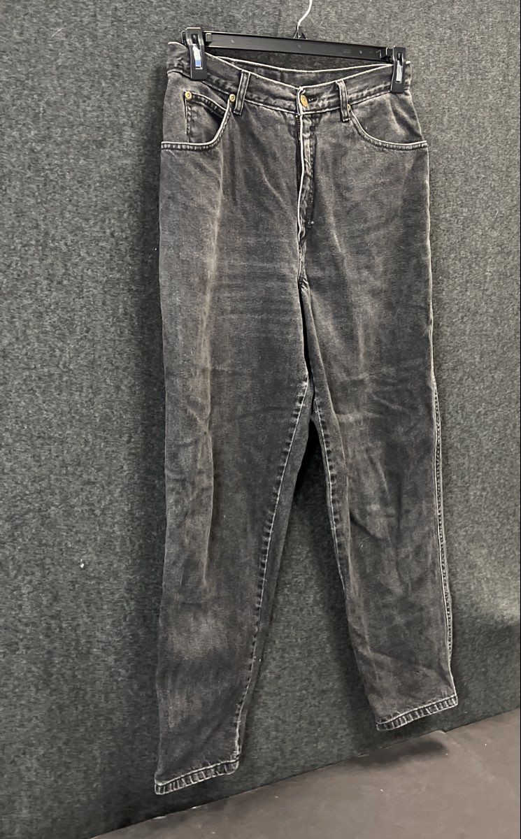 Vintage 90s Lizwear Women's Faded Black High Rise Tapered Leg Denim Jeans Sz 16