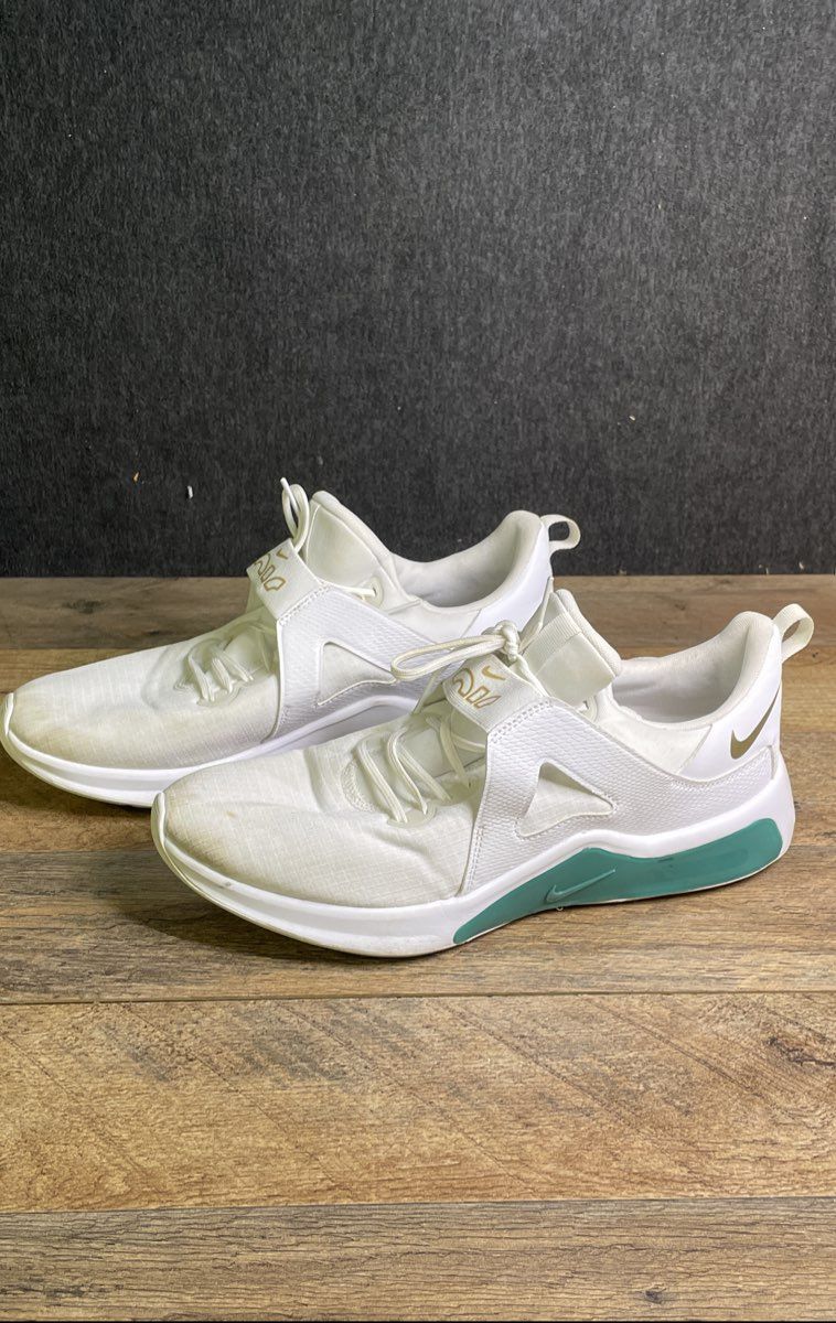Nike Air Max Bella TR 5 White Green Gold Women's Training Sneakers Size 11
