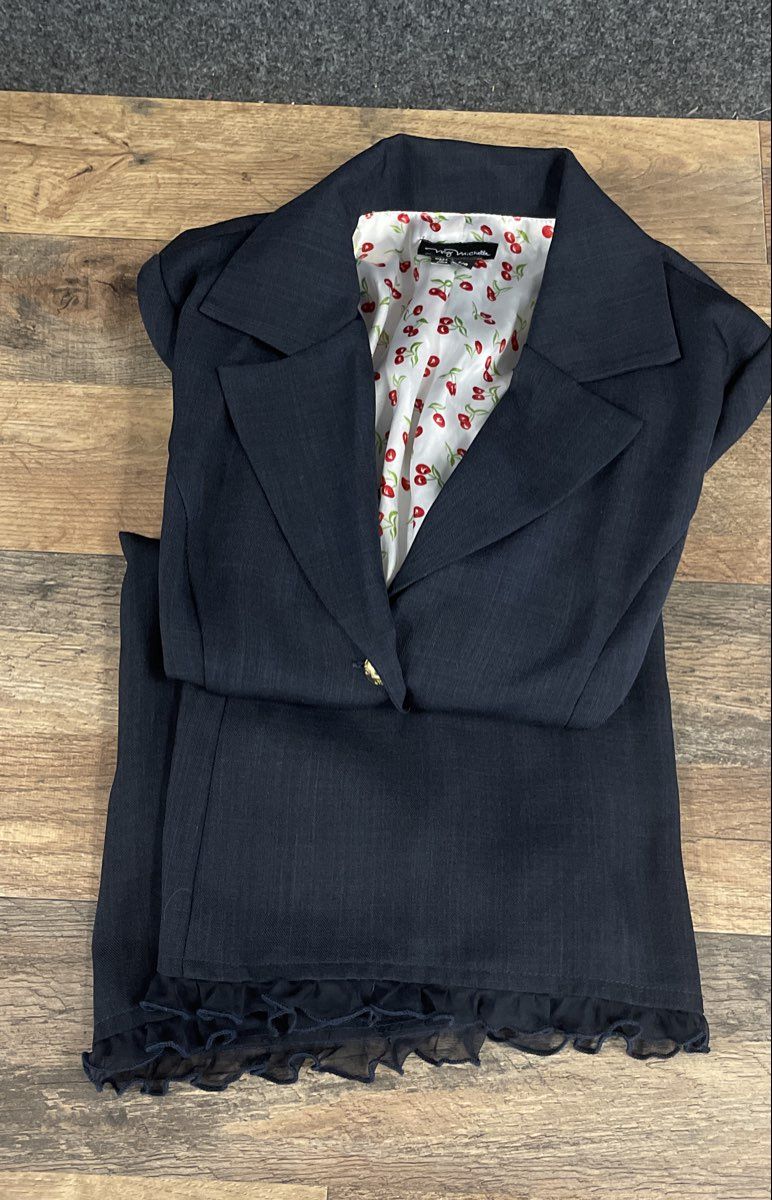 My Michelle Women's Vintage Y2K Gray Skirt Suit Blazer Set Ruffle Cherry Sz 7/8