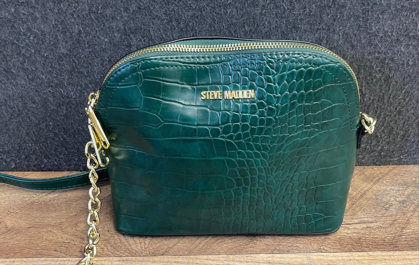 Steve Madden Green Croc Embossed Dome Crossbody Bag Gold Tone Hardware