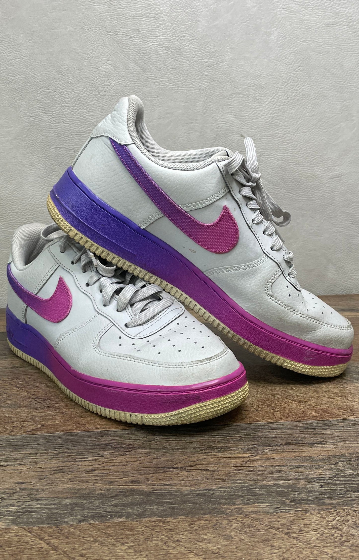 Nike Air Force 1 '07 LV8 Low Hyper Grape White Purple Men's Size 9