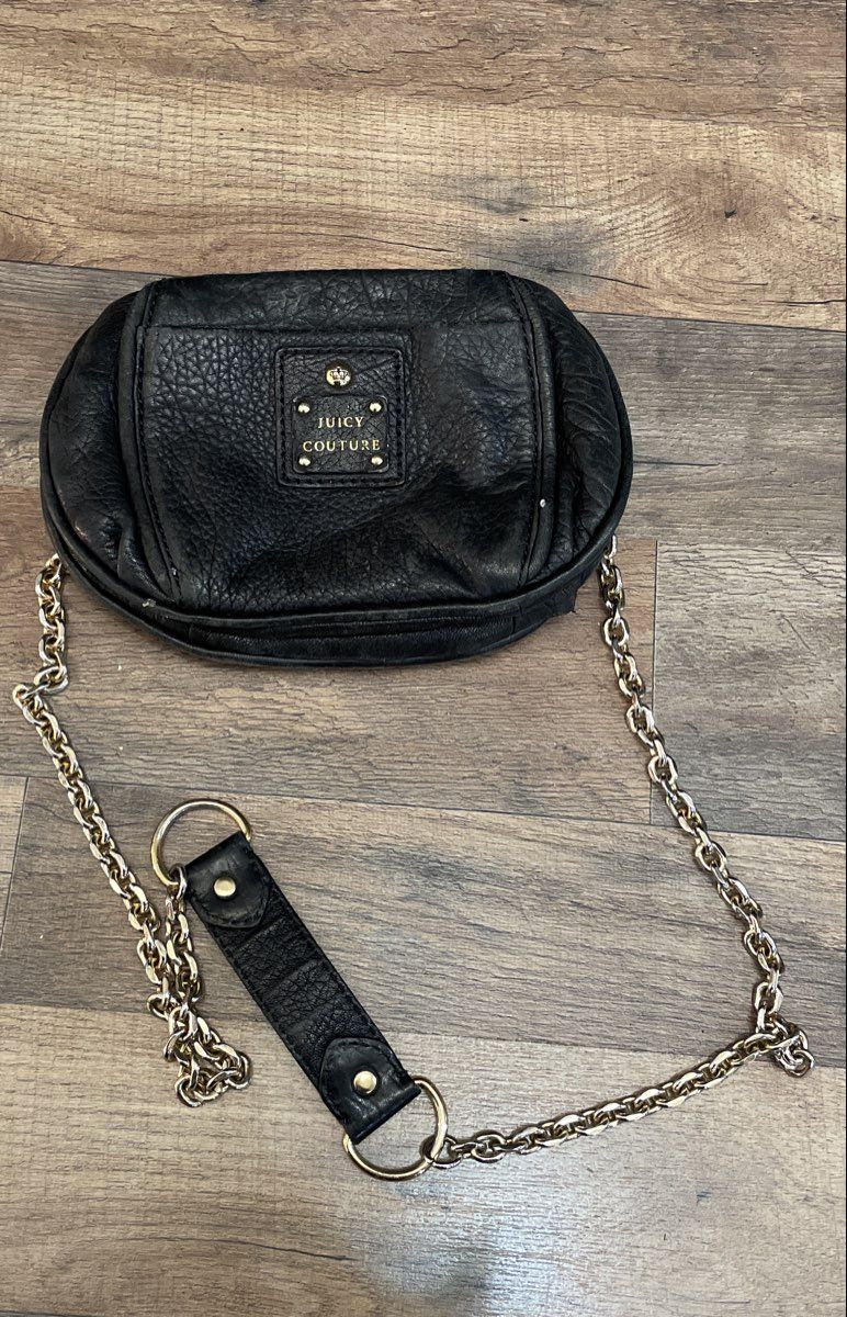 Juicy Couture Black Pebbled Leather Crossbody Bag Gold Chain Strap