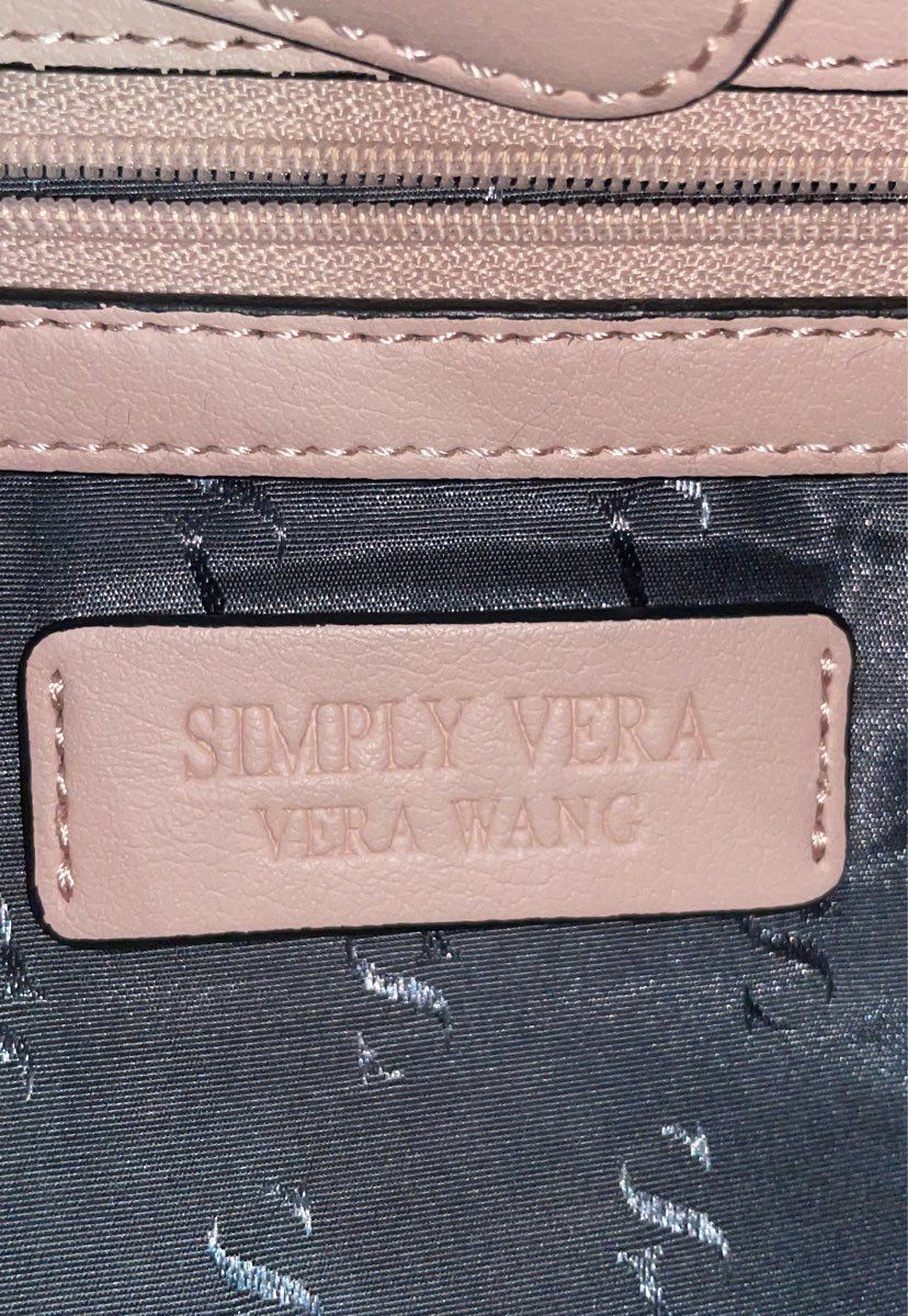 Simply Vera Vera Wang Cream Ruched Shoulder Bag Gunmetal Chain Detail