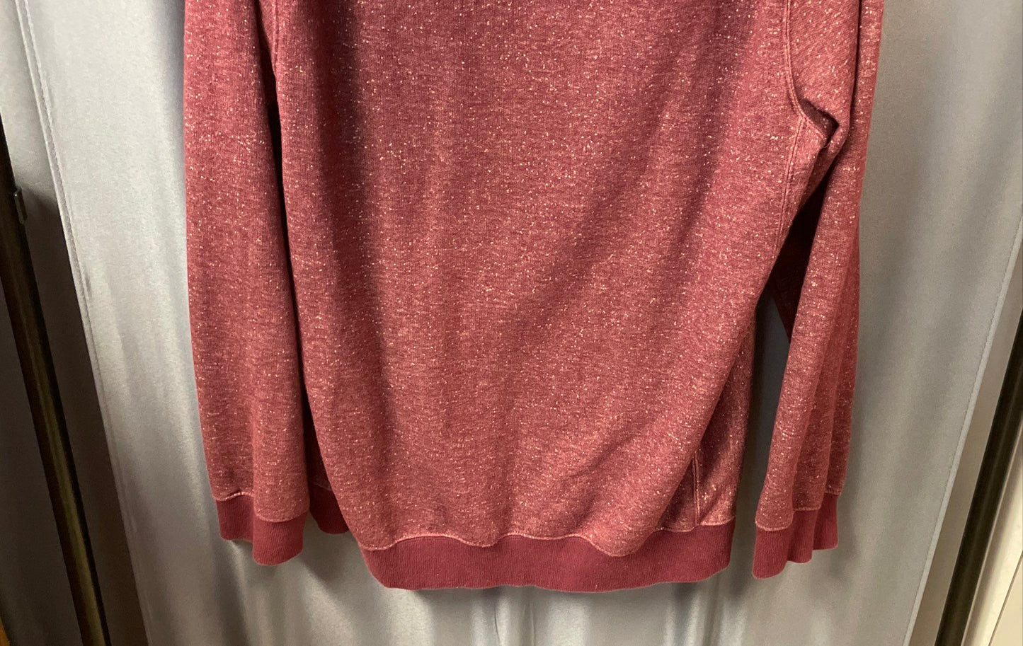 Volcom Men's Burgundy Pullover Hoodie Heathered Speckle Print Sweatshirt Sz M