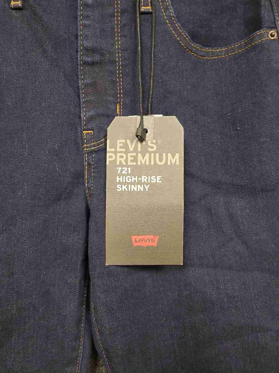 Levi's Premium Women's 721 High-Rise Skinny Jeans Indigo NWT Sz 26x32