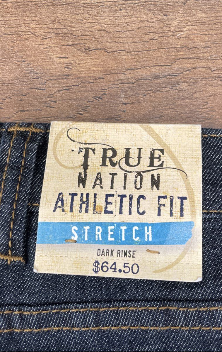 True Nation Men's Athletic Fit Stretch Jeans Dark Rinse Blue Sz 42x30 NWT
