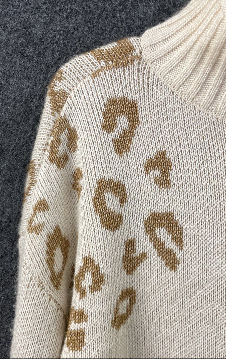 Nine West Women's Sweater Cream Tan Leopard Zebra Print Mock Neck Boxy Sz M