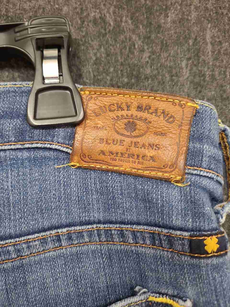 Lucky Brand Women's Blue Straight Leg Stretch Denim Jeans Sz 10/30