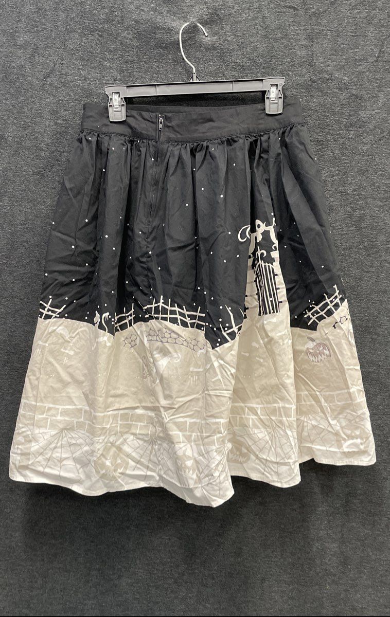 Disney Nightmare Before Christmas Jack Sally Graphic A-Line Skirt Women's M