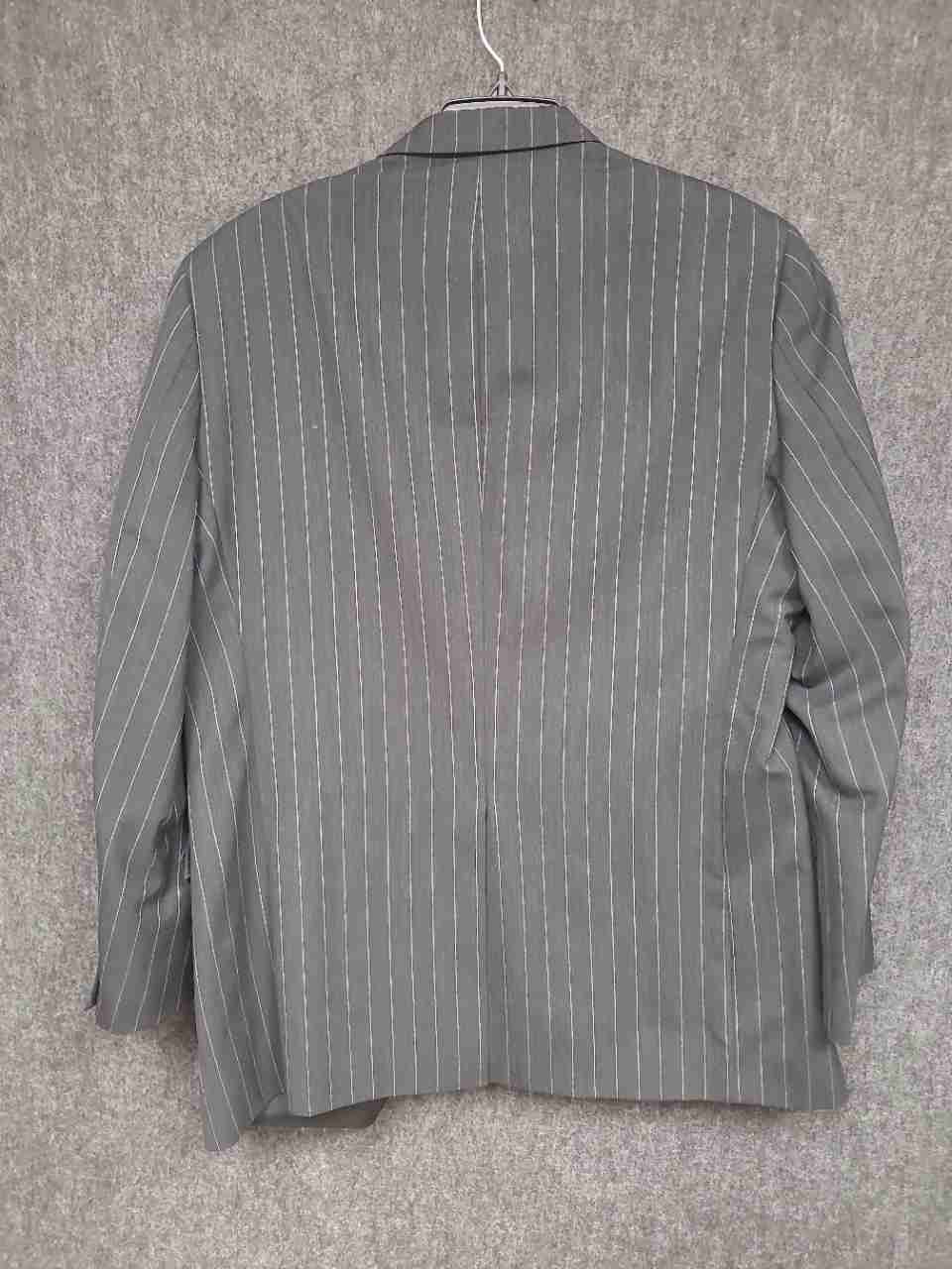 Tommy Hilfiger Men's Suit Charcoal Pinstripe 2-Button Cuffed 38x32