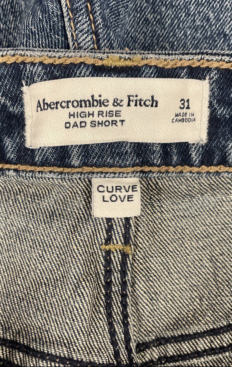 Abercrombie & Fitch Women's High Rise Curve Love Denim Dad Shorts Blue NWT Sz 31
