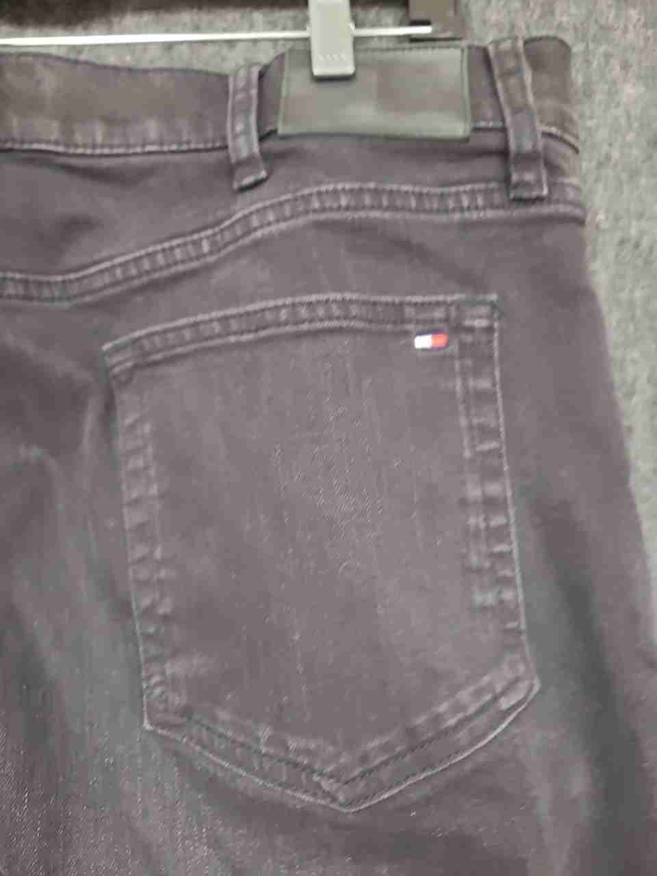 Tommy Hilfiger Men's Tommy Jeans Slim Fit Faded Black Denim Jeans Sz 38x30