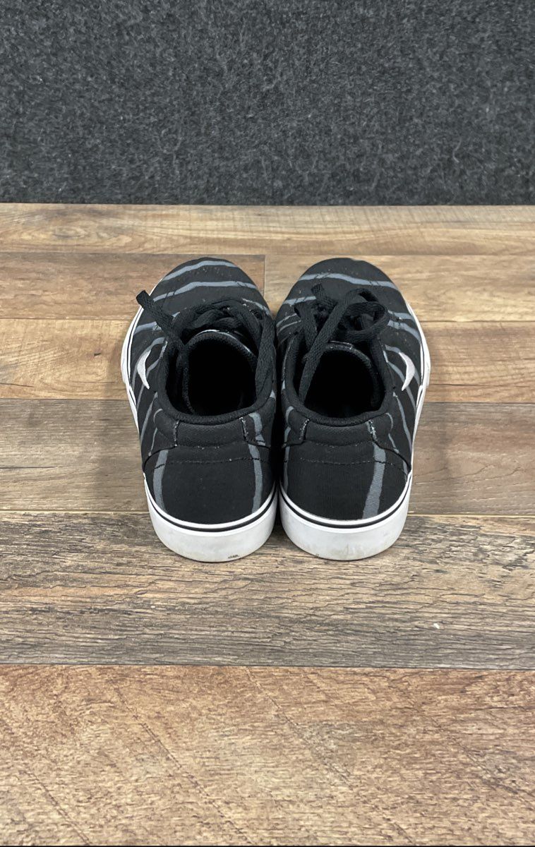 Nike SB Stefan Janoski Canvas Black Grey Tiger Stripe Skate Shoes Size 7Y