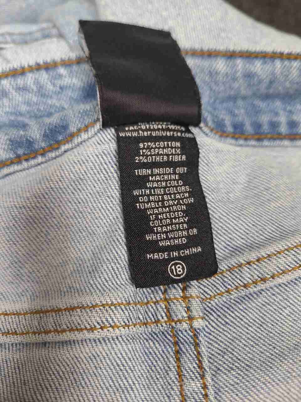 Her Universe Women's Spirited Away Soot Sprite Studio Ghibli Blue Jeans Sz 18