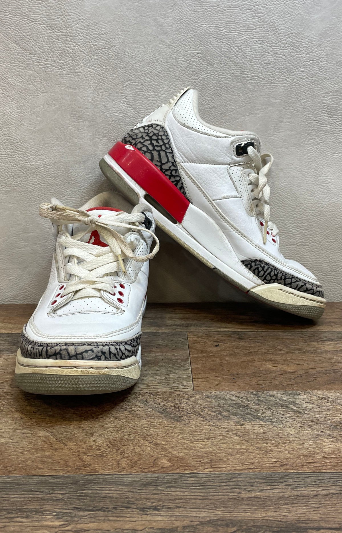 Nike Air Jordan 3 Retro Katrina White Fire Red Cement Grey Size 7.5