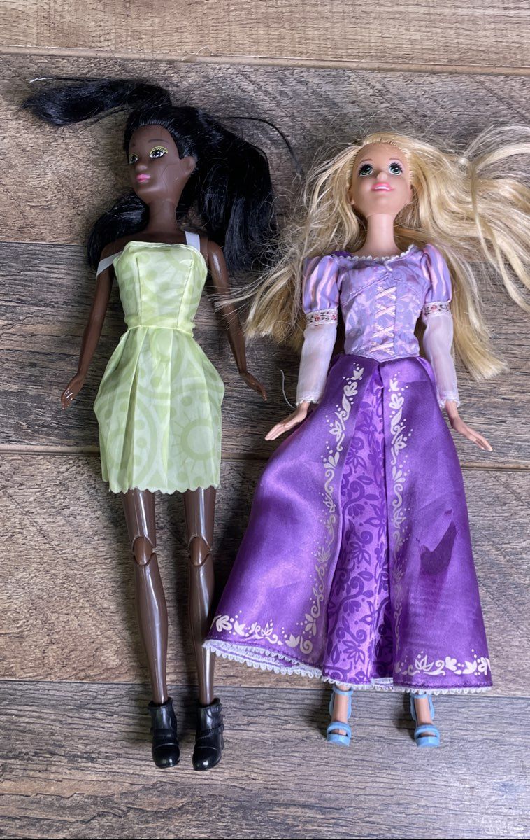 Mattel Barbie Doll Lot of 7 Mixed Fashion Dolls Vintage & Modern Playline