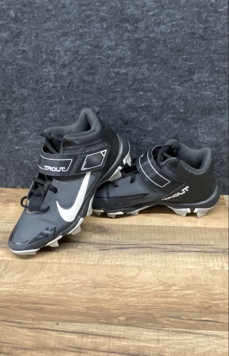 Nike Force Trout 8 Keystone Black White Baseball Cleats Size 6Y