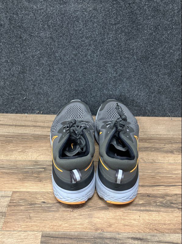 Nike React Miler 2 Grey University Gold Black Running Shoes Men's Size 14
