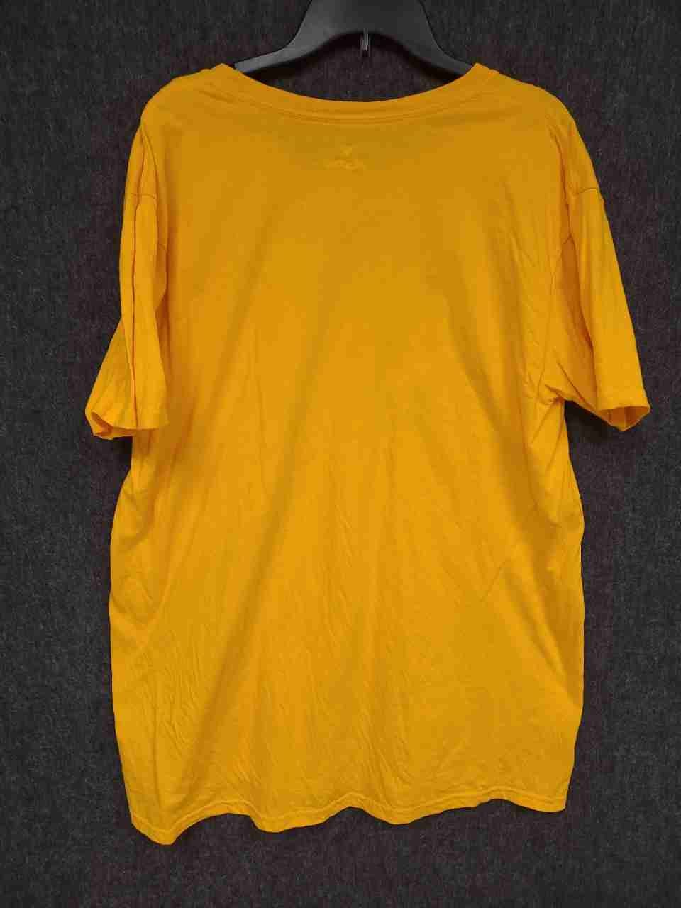 Fanatics Men's Pittsburgh Penguins NHL T-Shirt Gold Hockey Graphic Tee Size XL