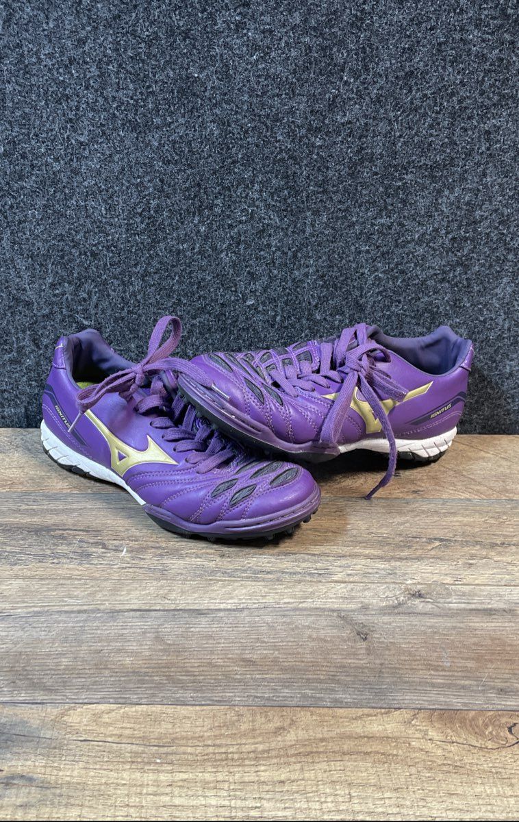 Mizuno Wave Ignitus Turf Soccer Shoes Cleats Purple Gold Size 5