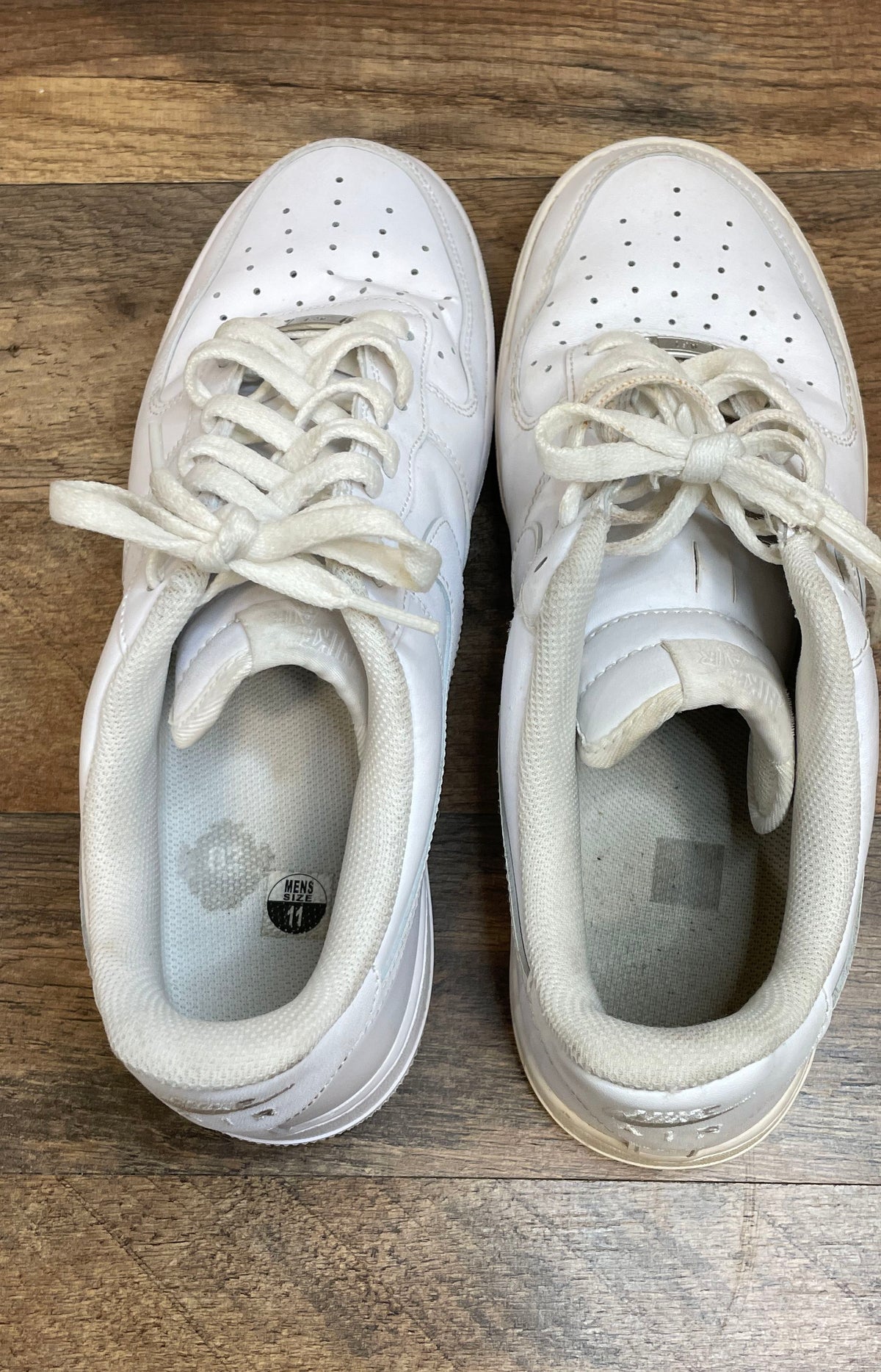 Nike Air Force 1 Low '07 Triple White Sneakers Men's Size 11 CW2288-111