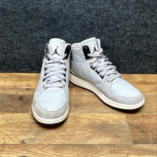 Nike Air Jordan 1 Retro High Nouveau Wolf Grey Size 7Y 707320-002