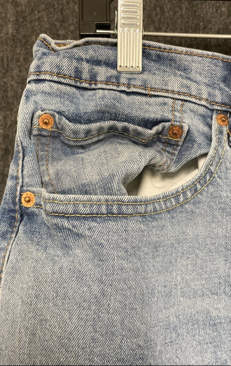 Levi's Men's 505 Regular Fit Straight Leg Light Wash Blue Stretch Jeans 36x29