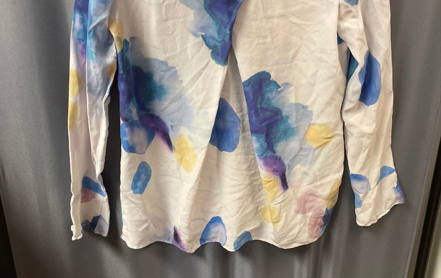 Cacharel Women's White Multicolor Silk Watercolor Abstract Blouse Shirt Sz 36