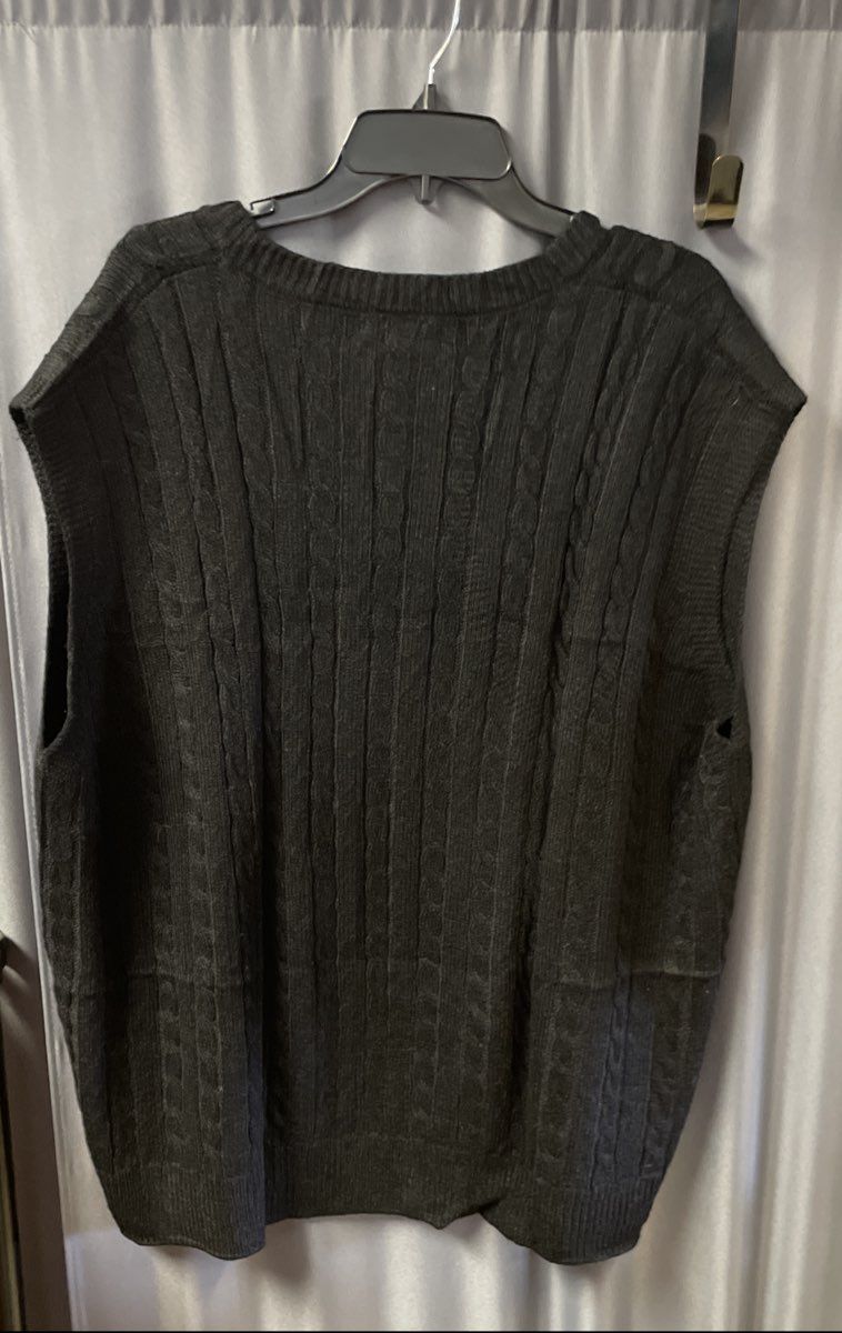 Agnes Orinda Women's Gray Black Sweater Vests Lot 2 Cable Knit V-Neck NWT Sz 4X