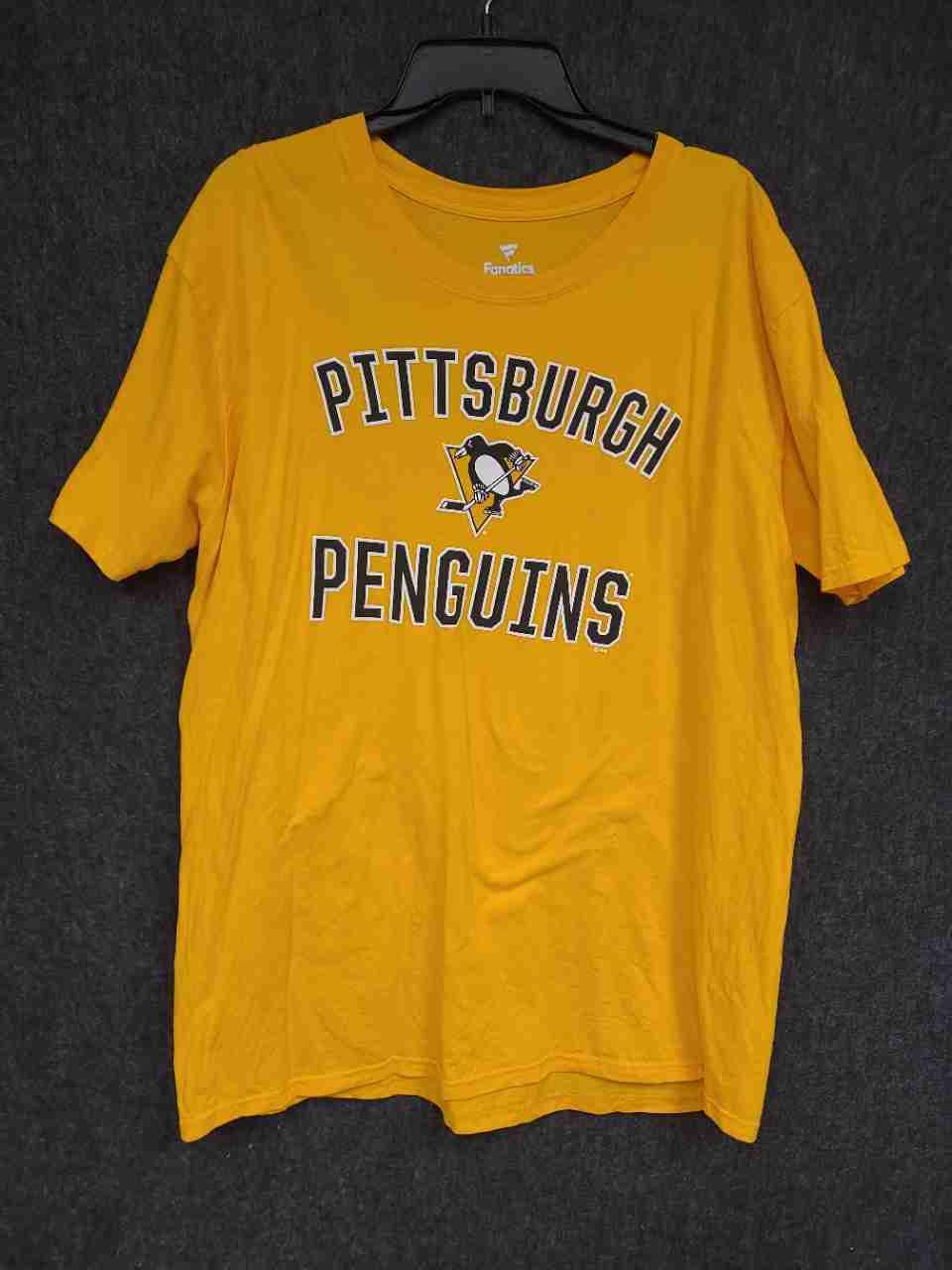Fanatics Men's Pittsburgh Penguins NHL T-Shirt Gold Hockey Graphic Tee Size XL