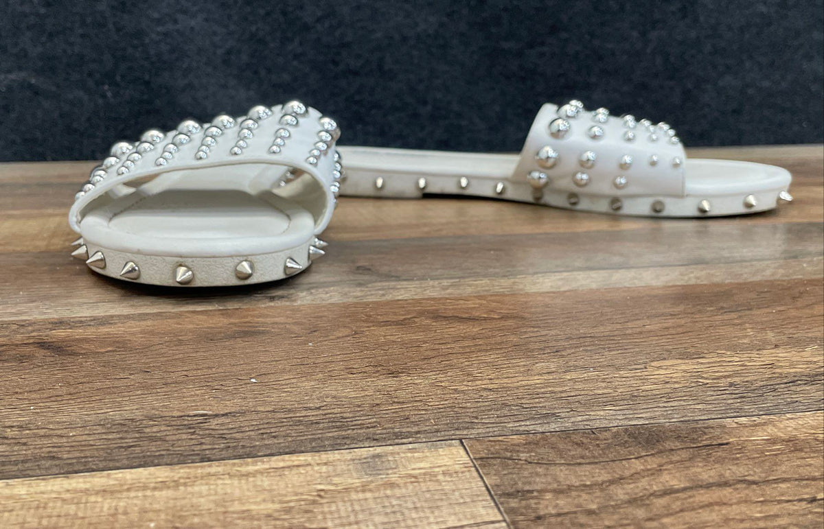 Cape Robbin White Studded Spike Slide Sandals Women's Size 11