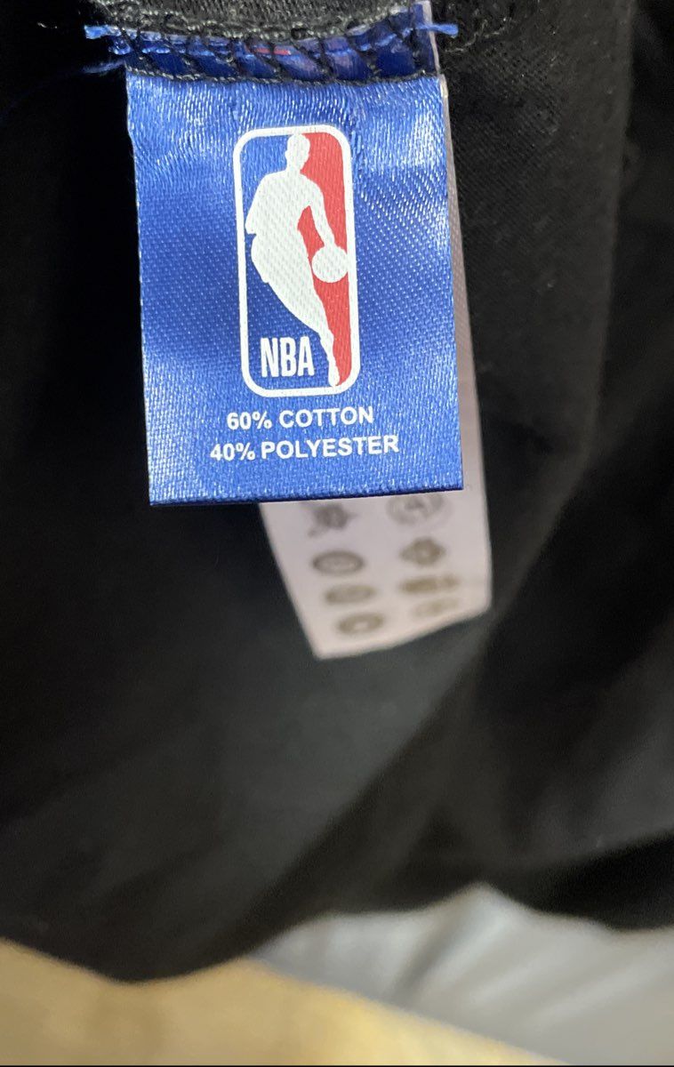 Ultra Game Men's NBA LA Lakers Embroidered Black Striped Sleeve T-shirt Sz XL