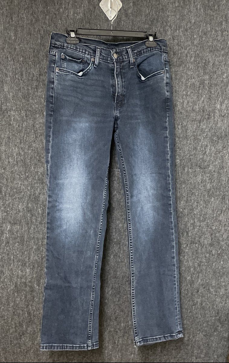 Levi's Men's 514 Straight Fit Faded Dark Wash Denim Jeans Size Medium