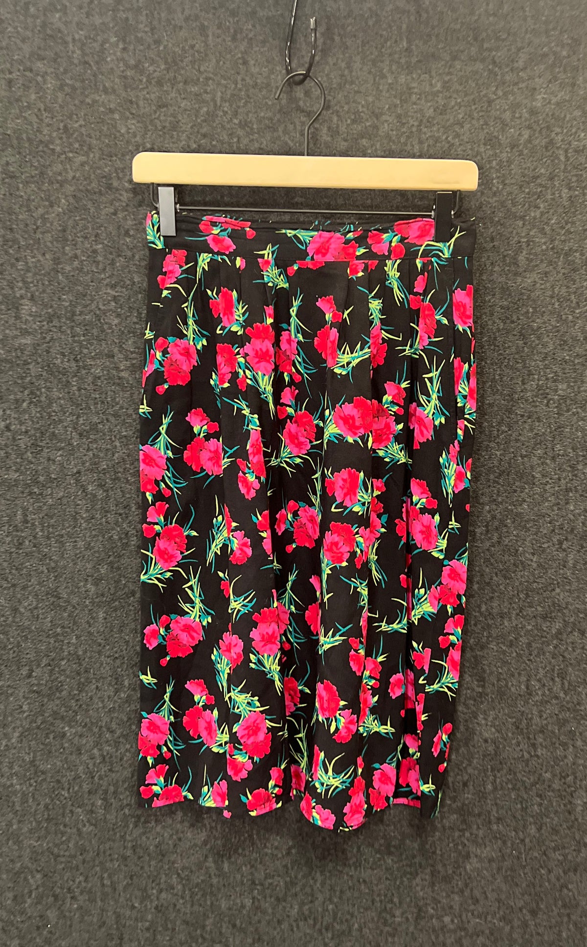 Vintage 90s Norton McNaughton Women's Black Pink Floral Blouse Sz 10
