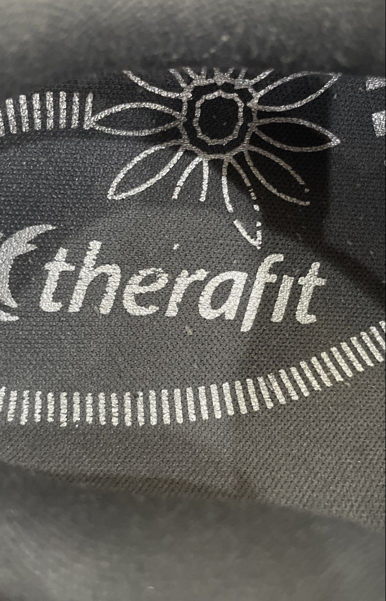 Therafit Pewter Metallic Leather Walking Sneakers Women's Size 8.5