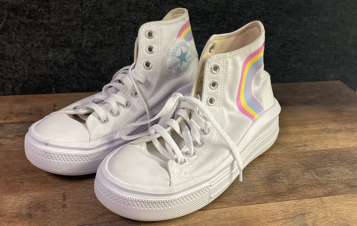 Converse Chuck Taylor All Star Move High Top White Rainbow Cloud Kid Size 6
